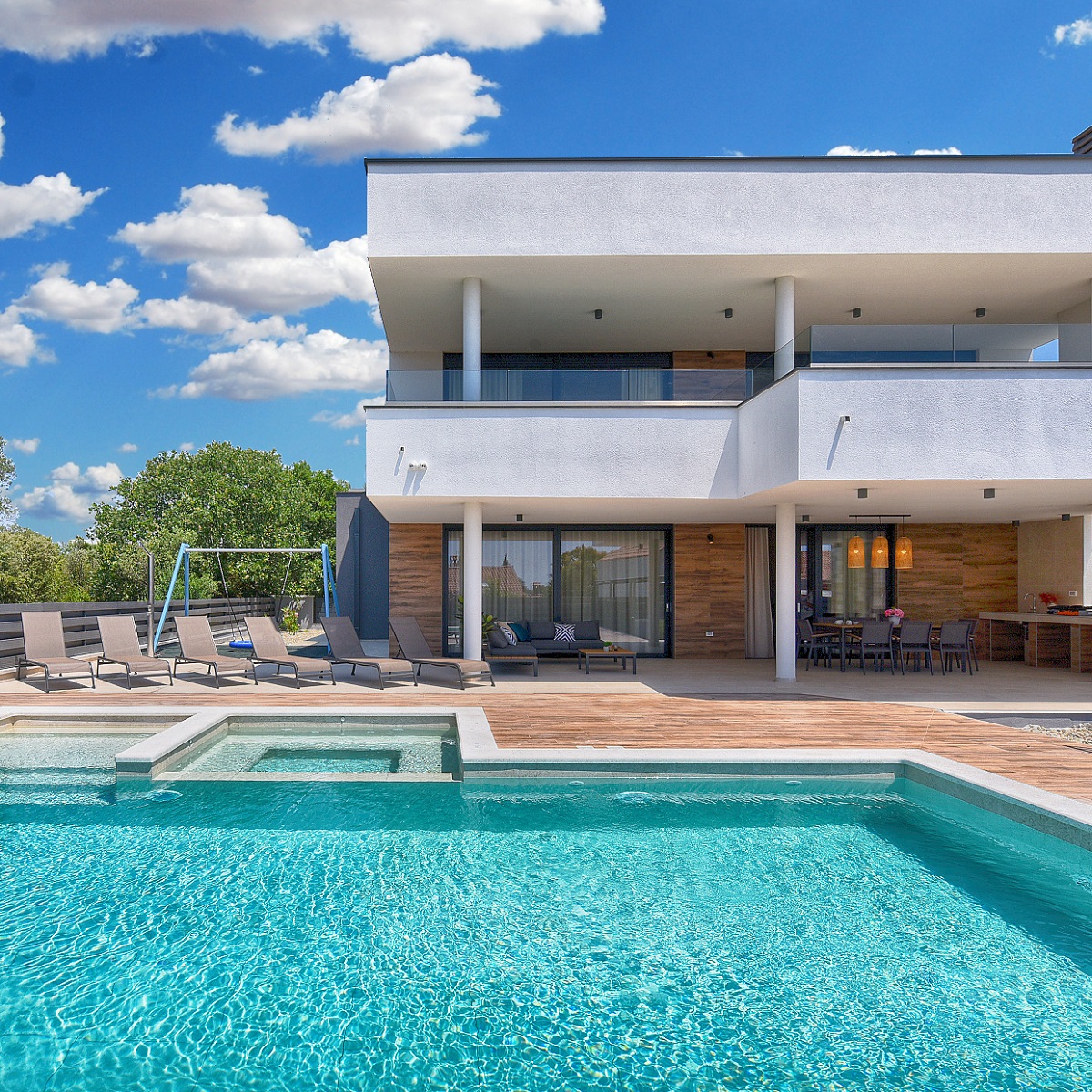 Villa Tihi Otok in Peroj